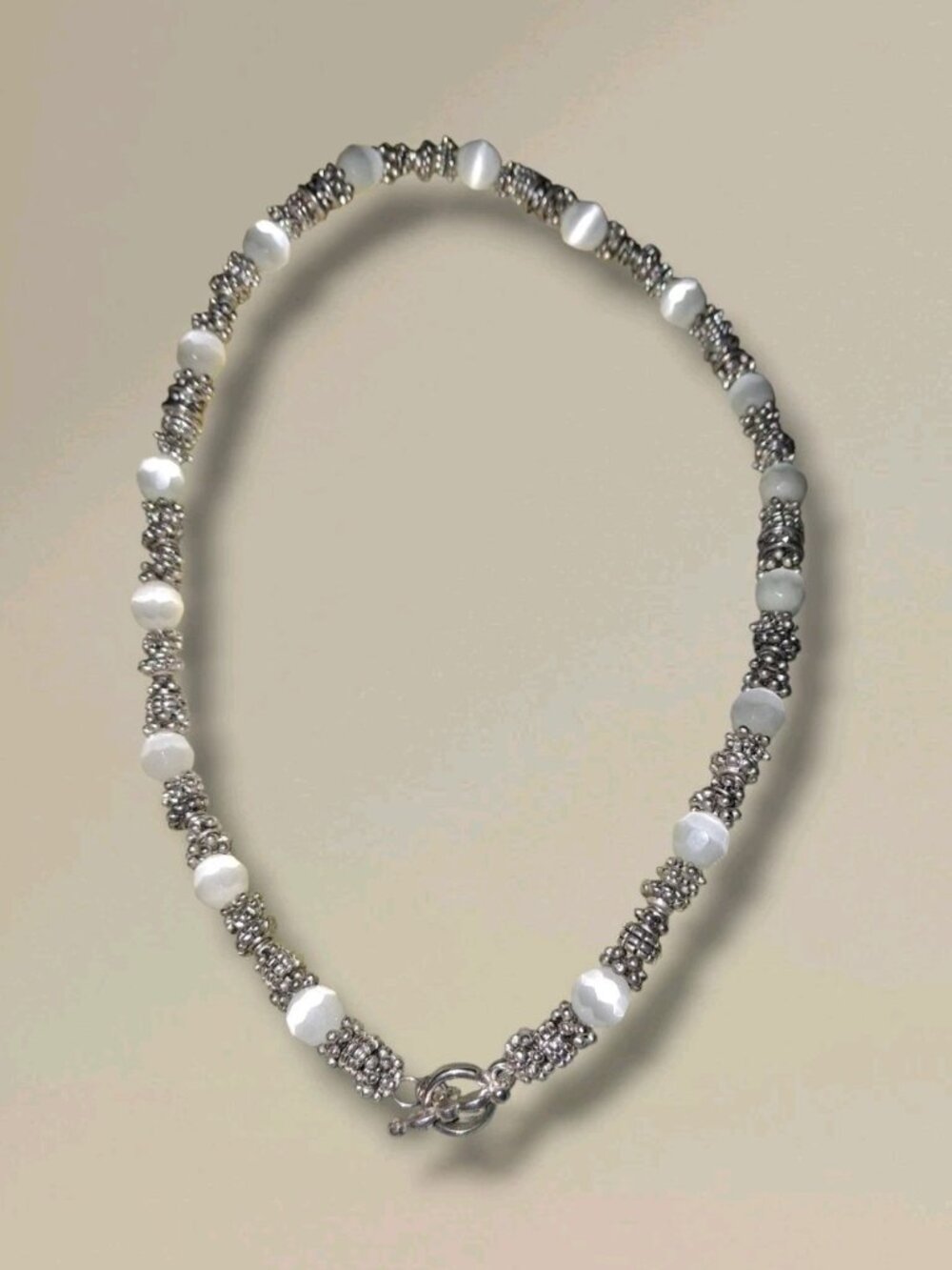 Silvertone Cat's Eye Sparkle Glass Beaded Necklace 16in Toggle Clasp